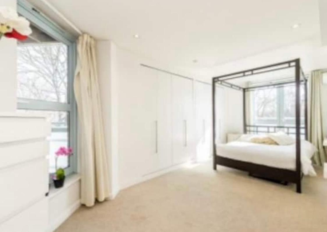 Centrally Located Flat - Battersea Park Road London Ngoại thất bức ảnh